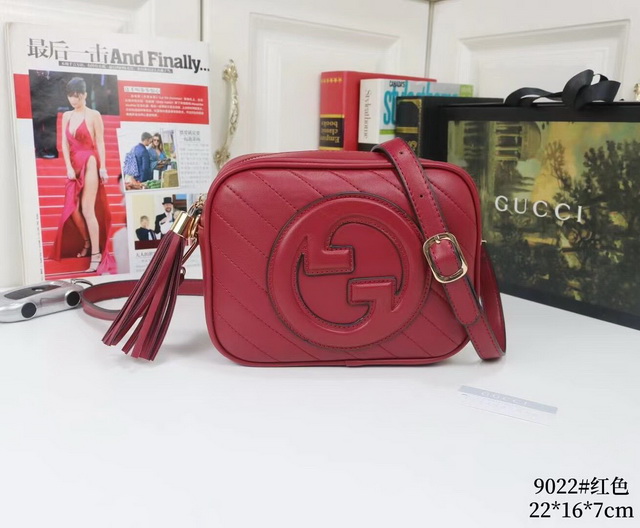 GUCCl Handbags 212